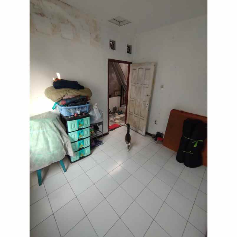 dijual ruko gudang kantor condongcatur kec depok kab