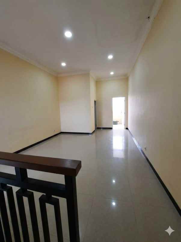 dijual ruko gudang kantor jalan manukan rejo