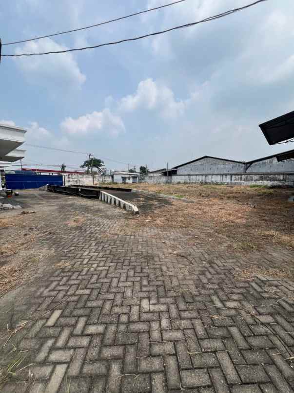 dijual ruko gudang kantor jl raya by pass krian