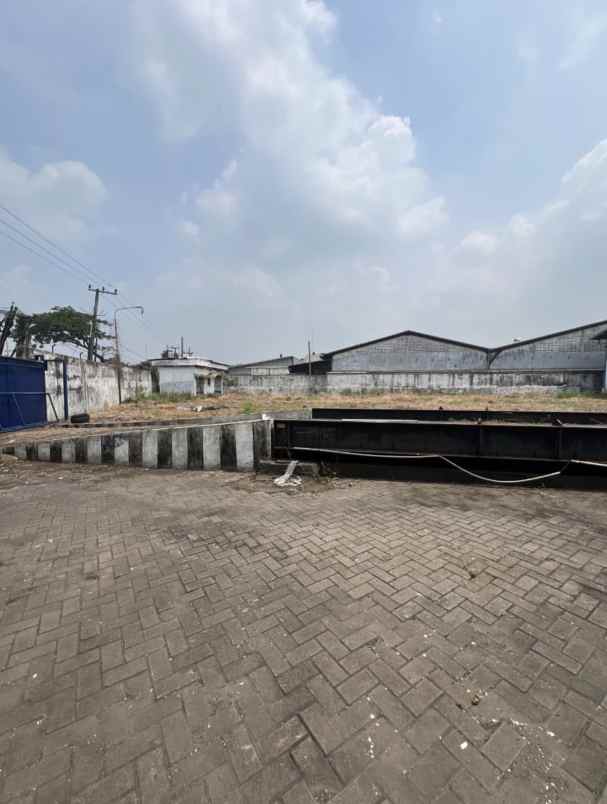 dijual ruko gudang kantor jl raya by pass krian