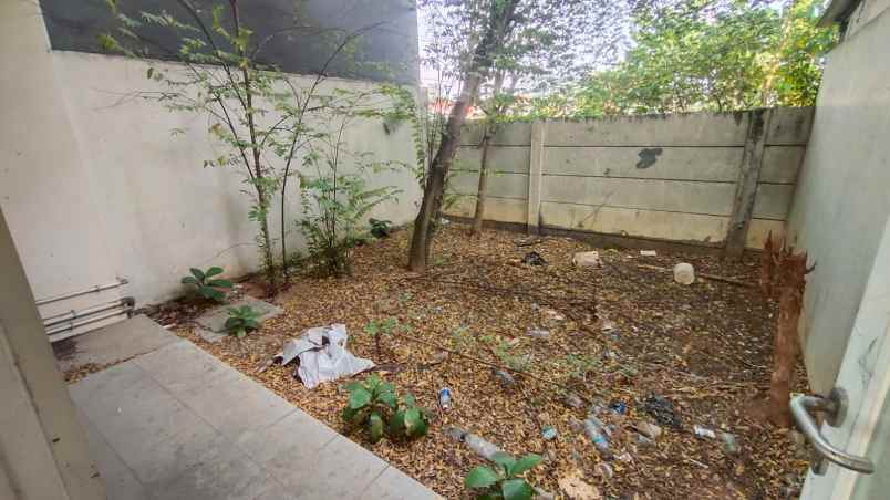 dijual ruko gudang kantor jl raya teuku umar tambun