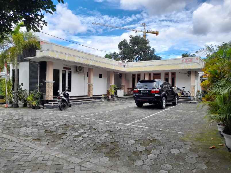 dijual ruko gudang kantor jl ringroad utara maguwo