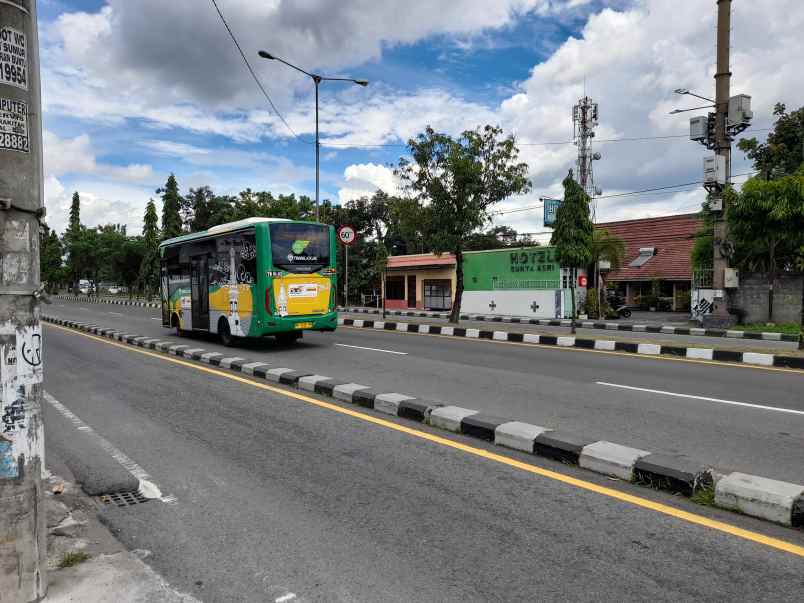 dijual ruko gudang kantor jl ringroad utara maguwo