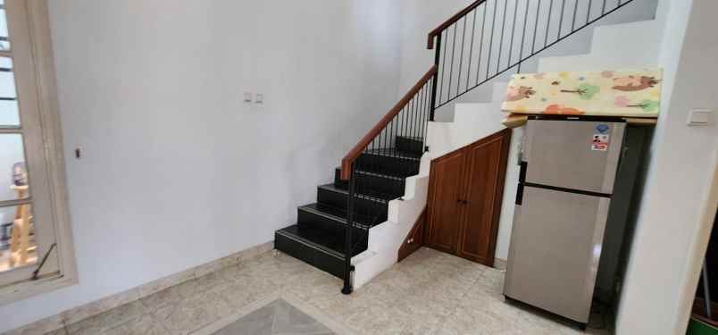 dijual ruko gudang kantor raffless hills cibubur