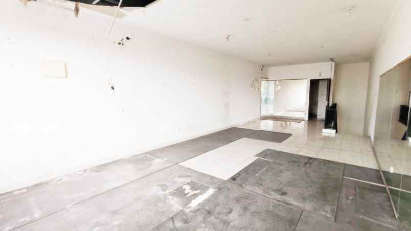 dijual ruko gudang kantor ruko celebration boulevard