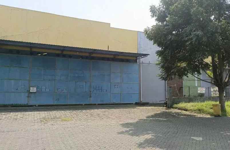 dijual ruko gudang kantor safe n lock rangkah kidul