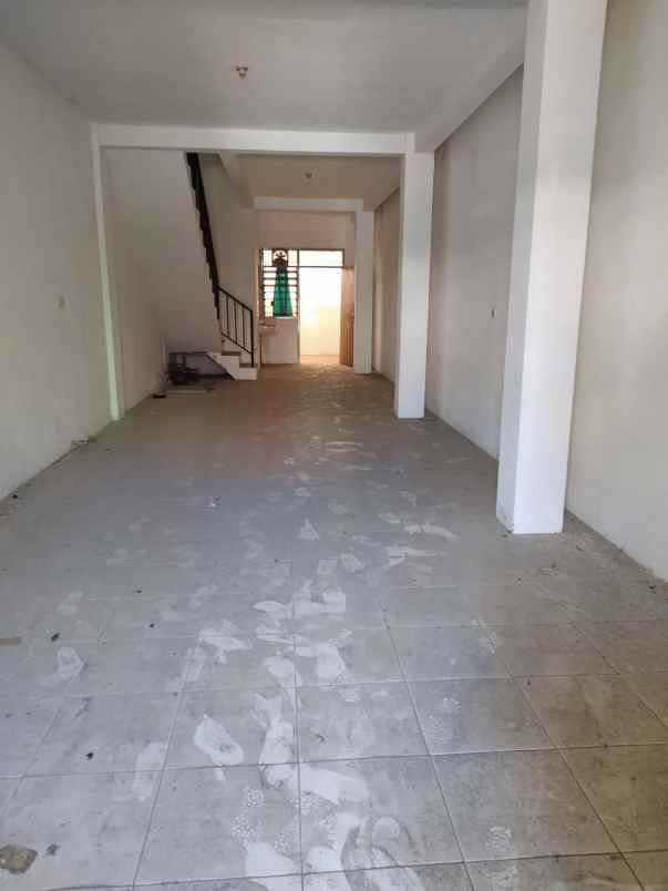 dijual ruko gudang kantor siwalankerto