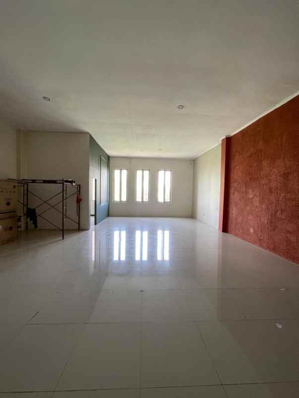 dijual ruko murah 3 lt lebar 8m nol jalan raya prapen