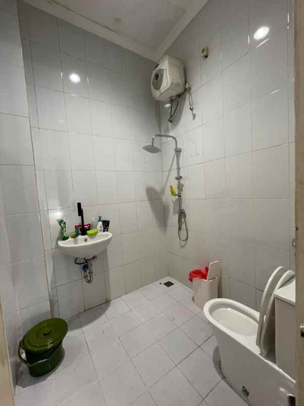 dijual ruko murah 3 lt lebar 8m nol jalan raya prapen