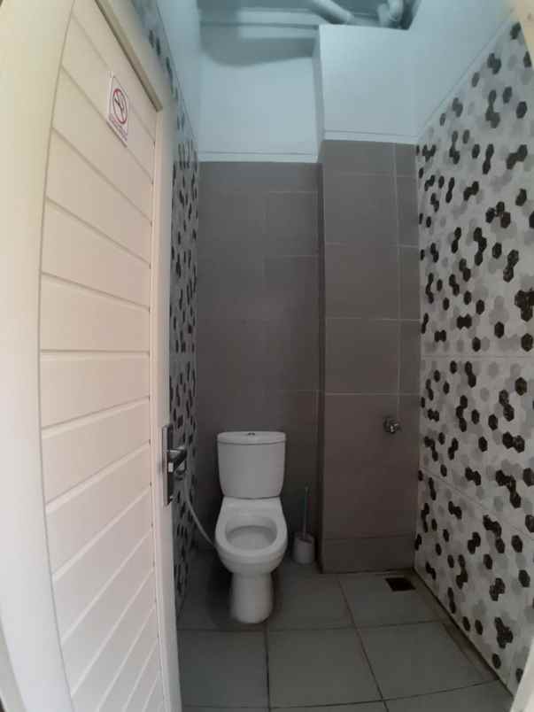 dijual ruko siap pakai di metland transyogi cileungsi