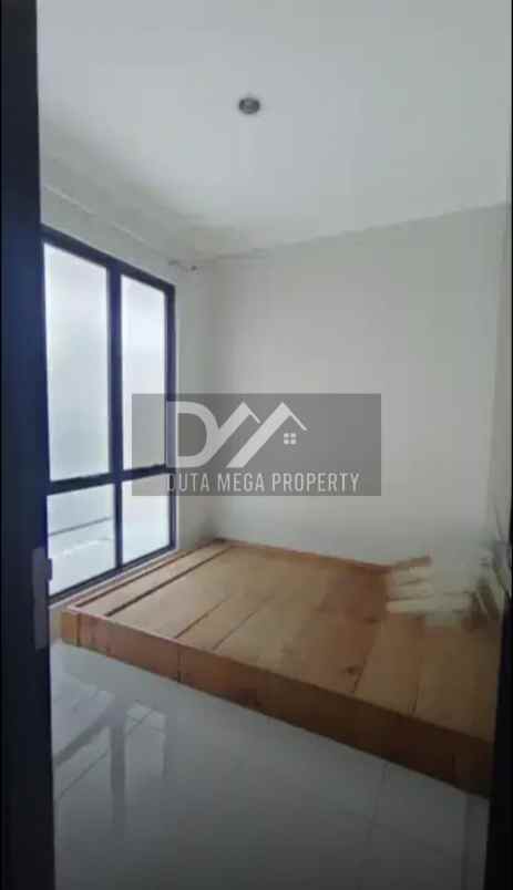 dijual rumah 2 lantai murah di graha raya bintaro