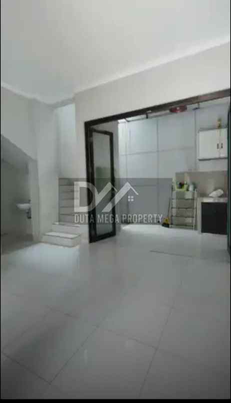 dijual rumah 2 lantai murah di graha raya bintaro