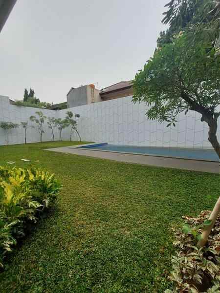 dijual rumah ampera kemang