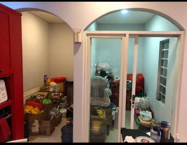 dijual rumah antapani
