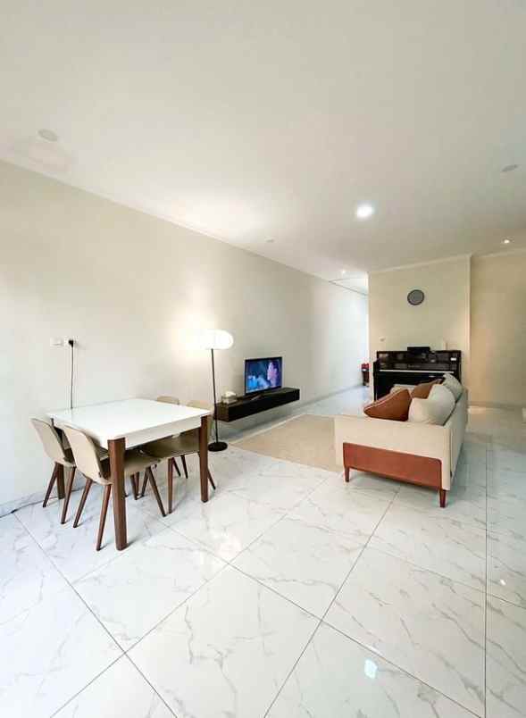 dijual rumah antapani bandung