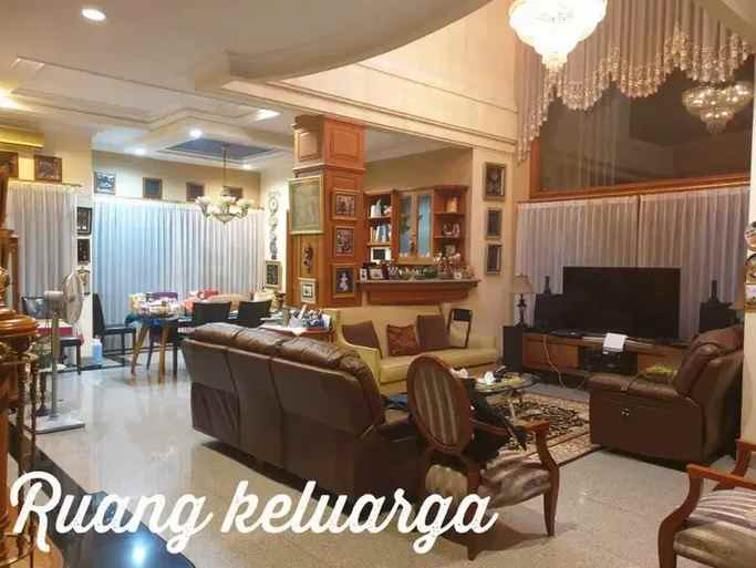 dijual rumah araya galaxy bumi permai