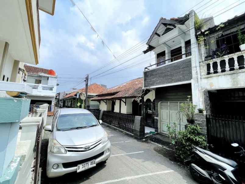 dijual rumah babakan sari kiaracondong