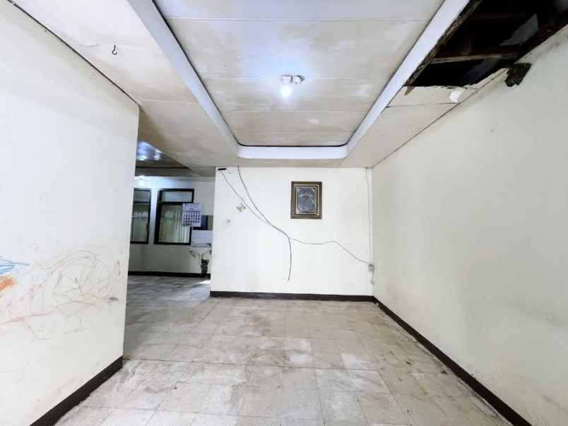 dijual rumah babakan sari kiaracondong