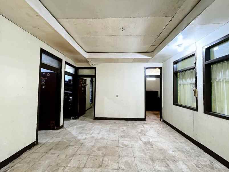 dijual rumah babakan sari kiaracondong