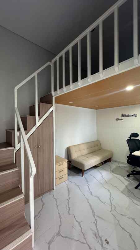 dijual rumah barat pasar cebongan