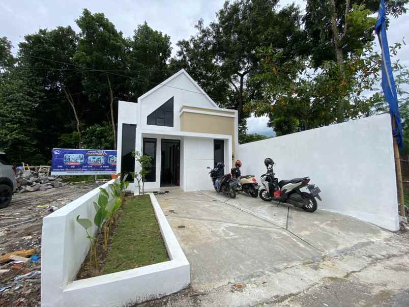 dijual rumah barukan manisrenggo klaten