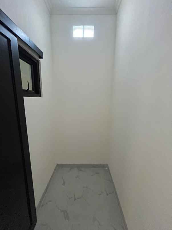 dijual rumah batu ampar condet