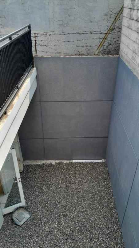 dijual rumah batununggal komplek