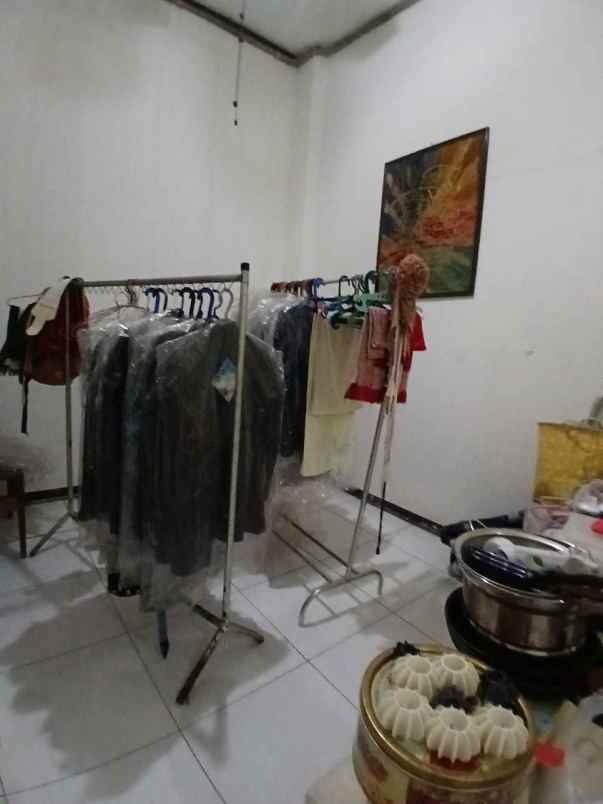dijual rumah beji depok