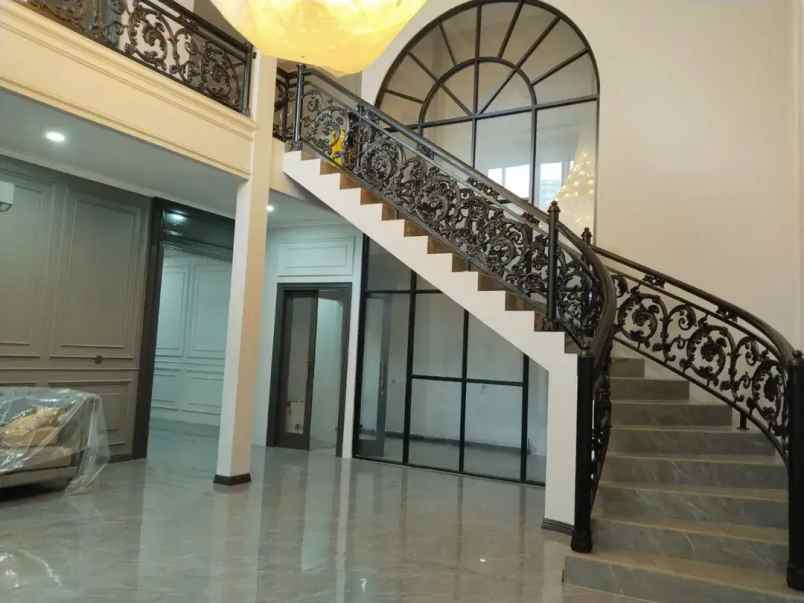 dijual rumah billymoon