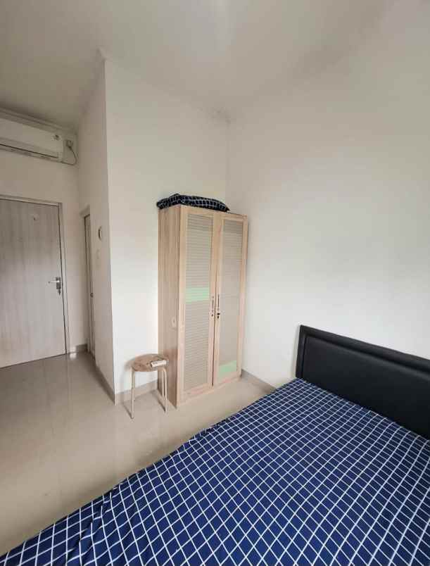 dijual rumah bintaro