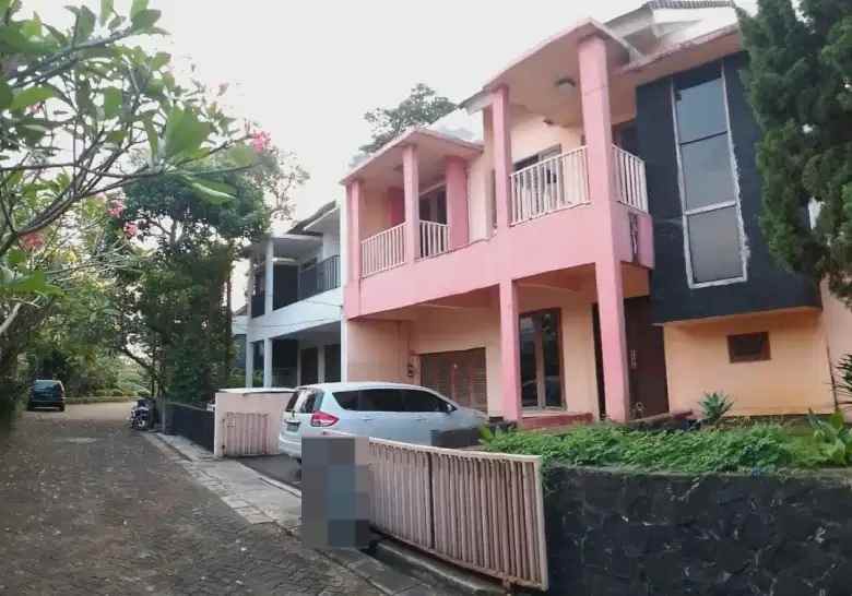 dijual rumah bintaro