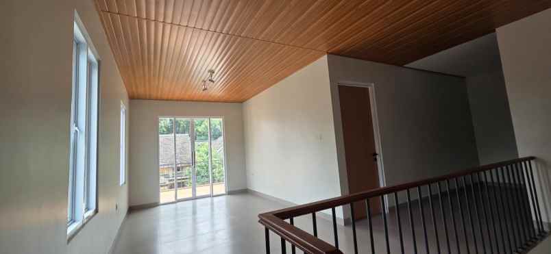 dijual rumah bukit golf riverside cibubur