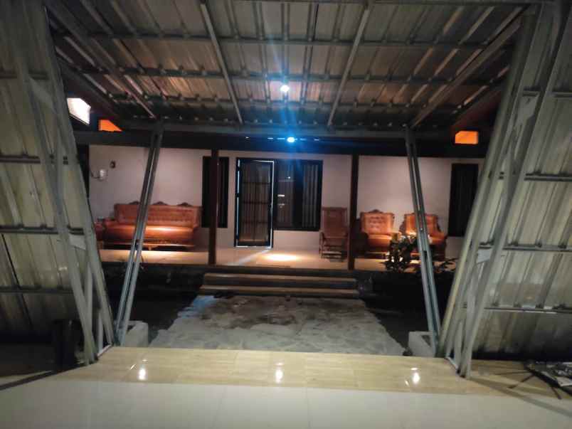 dijual rumah candibinangun kec pakem