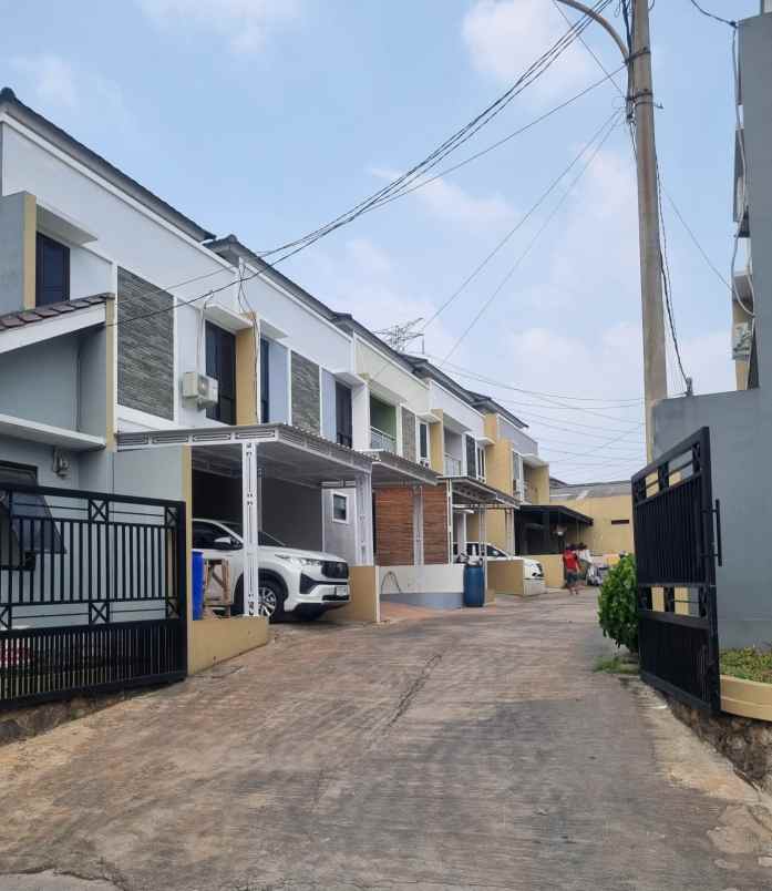 dijual rumah caringin bojong rawalumbu