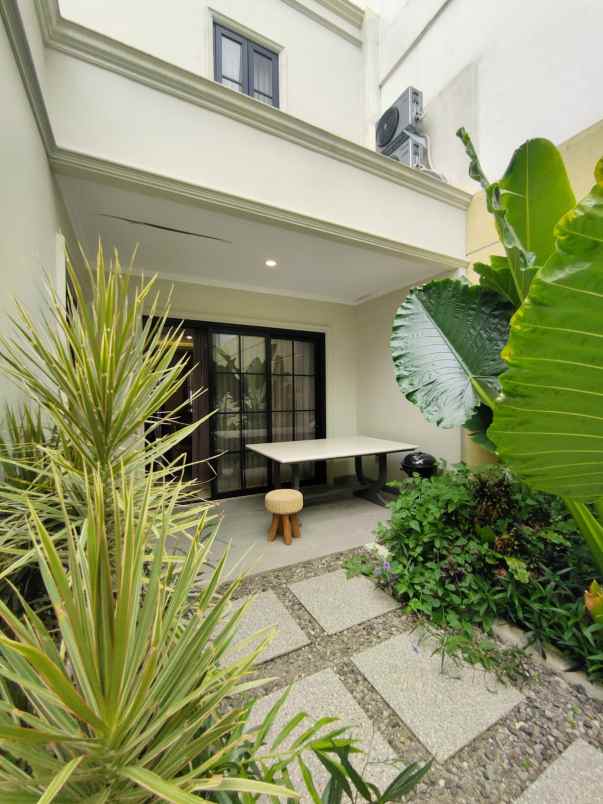 dijual rumah cempaka putih jakpus