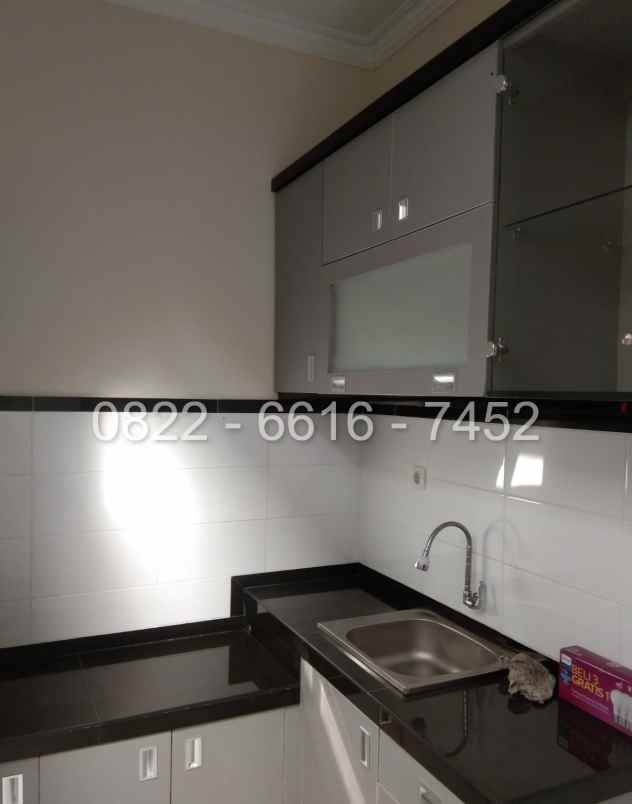 dijual rumah cihanjuang indah