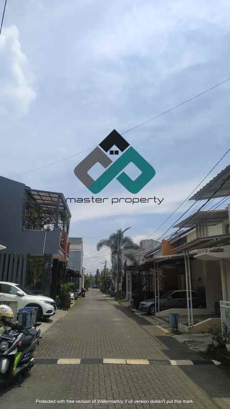 dijual rumah cinambo