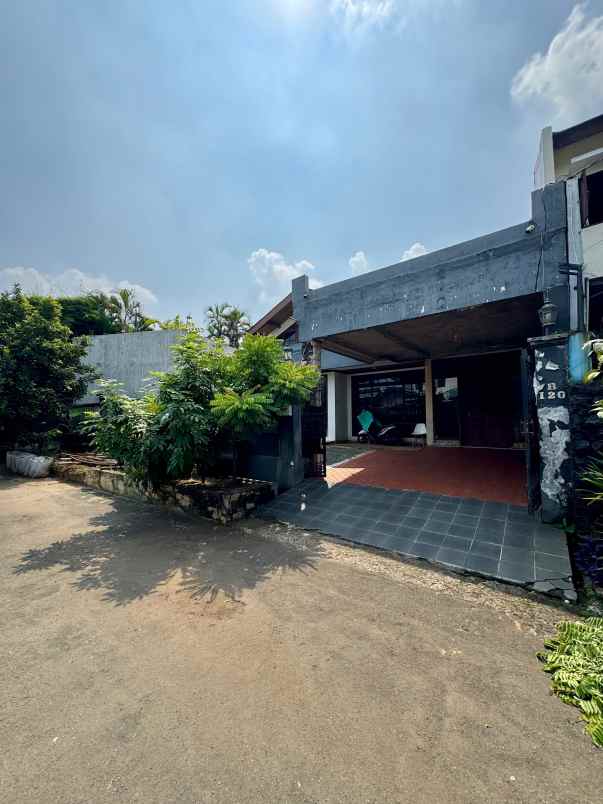 dijual rumah cinere estate