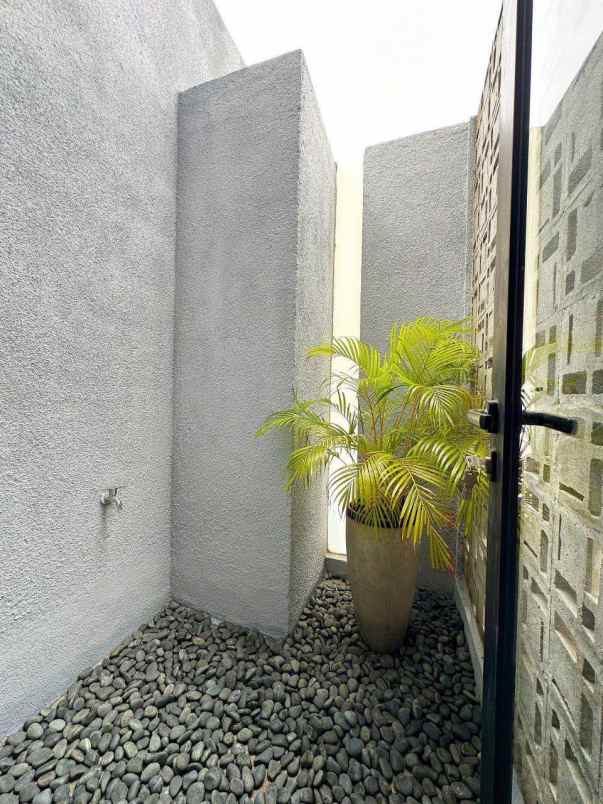 dijual rumah cipinang