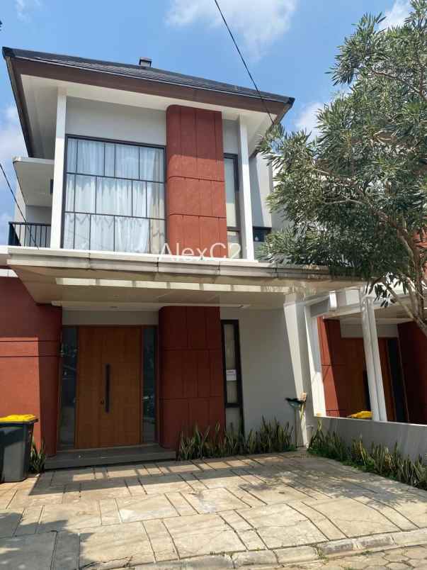 dijual rumah cireundeu