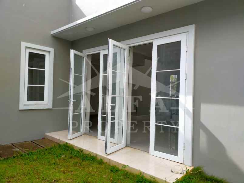 dijual rumah citra garden aneka kota pontianak