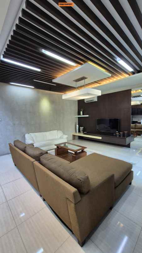 dijual rumah citra gran cibubur