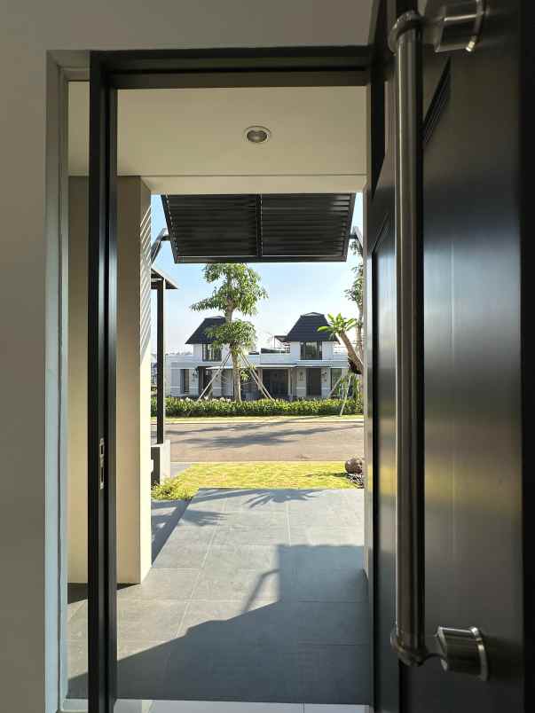 dijual rumah citraland puncak tidar