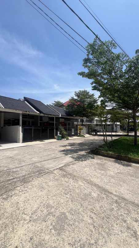 dijual rumah cluster kamayangan