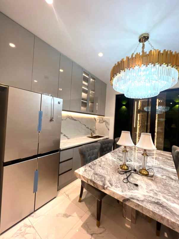 dijual rumah cluster semayang asya jgc