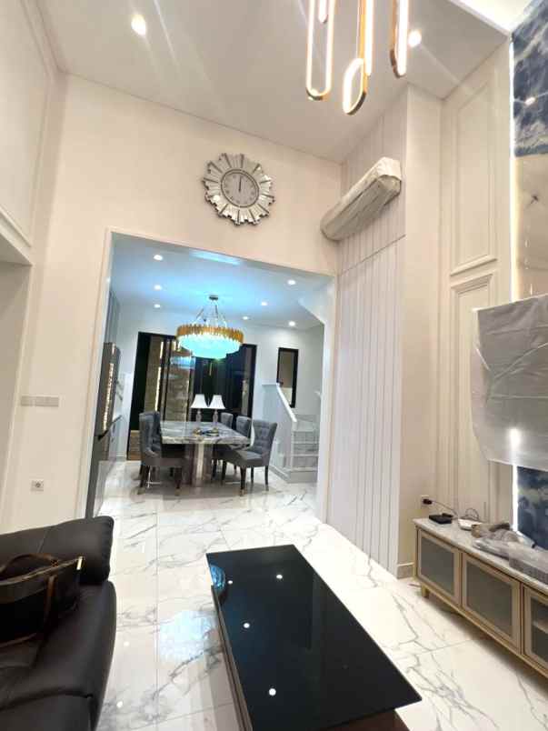 dijual rumah cluster semayang asya jgc