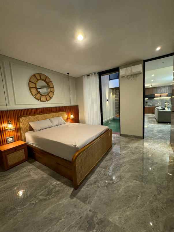 dijual rumah condongcatur