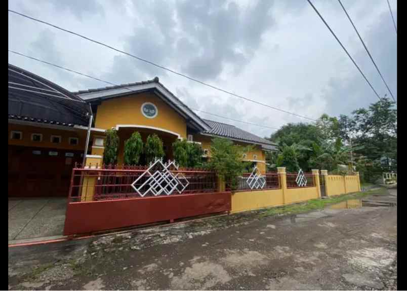 dijual rumah daerah pembangunan kesambi kota cirebon