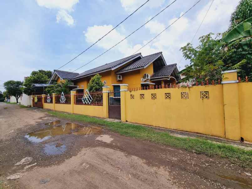 dijual rumah daerah pembangunan kesambi kota cirebon