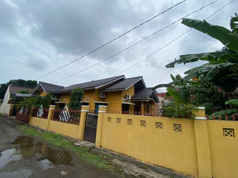 dijual rumah daerah pembangunan kesambi kota cirebon
